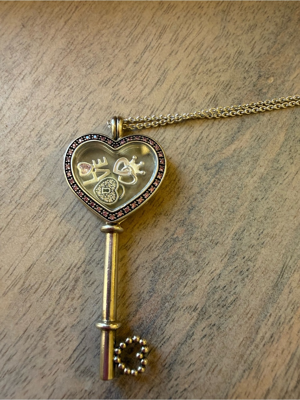 Pandora adjustable Heart Key Pendant Necklace with 3 mini charms  - Silver Tone